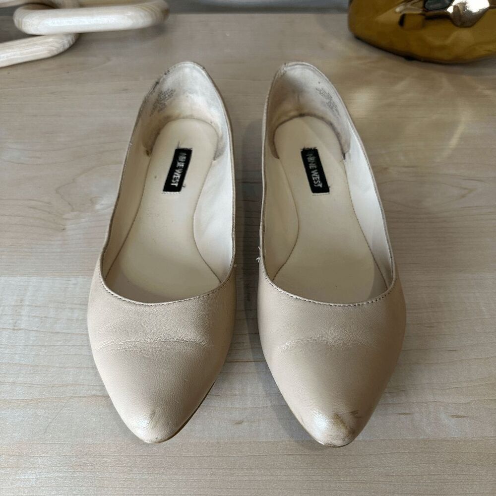 NINE WEST Nude Leather Pointed Toe Ballet Flats Shoes Size 6M
